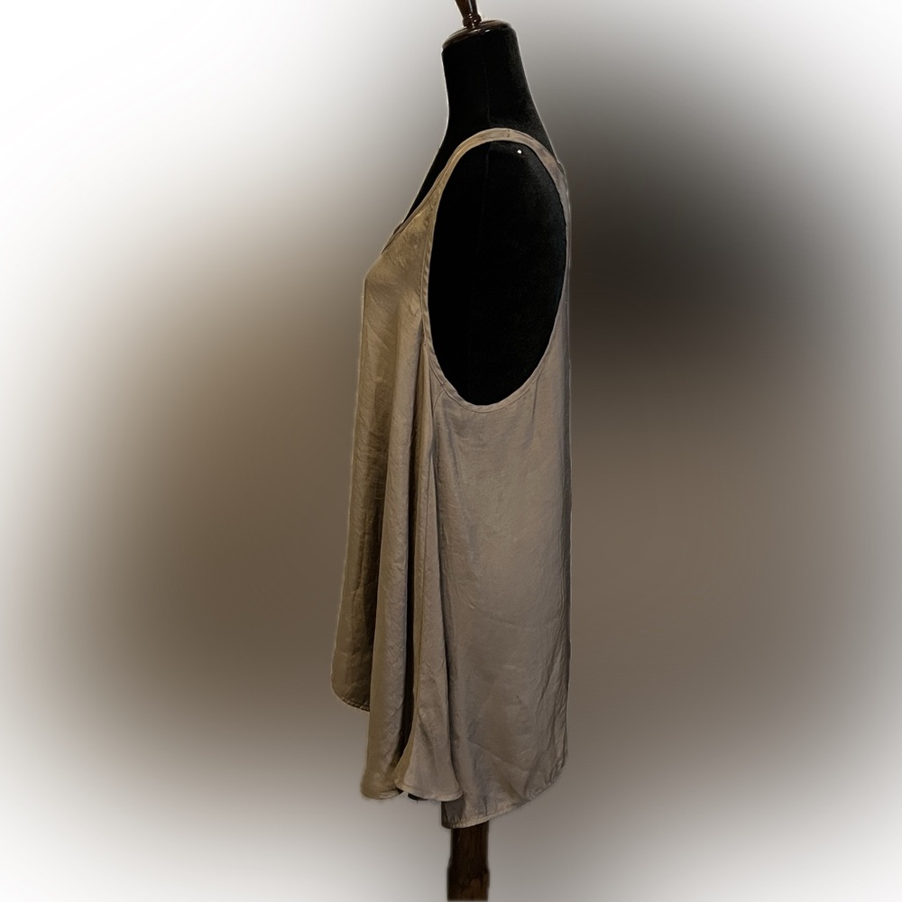 Show Me Your Mumu Cara Van Top in Dark Taupe size XL - Picture 4 of 11